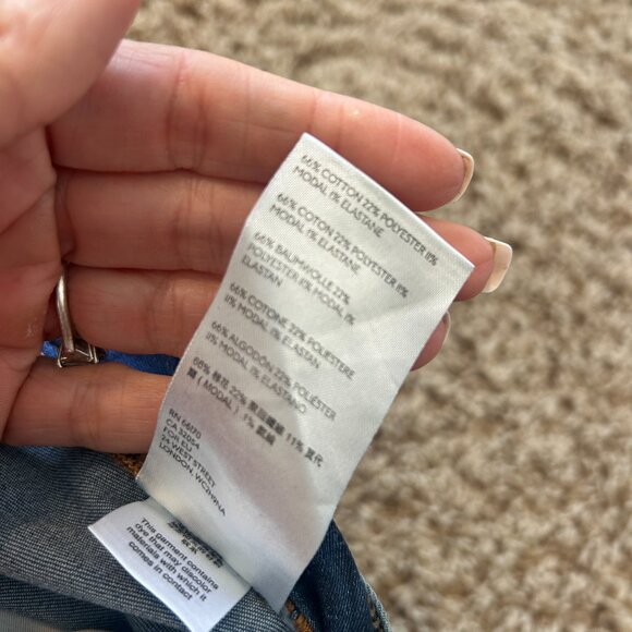 WE THE FREE Know Me Better Flare Jeans in Women's Size 27 Side Zip Flat Front - Picture 8 of 8